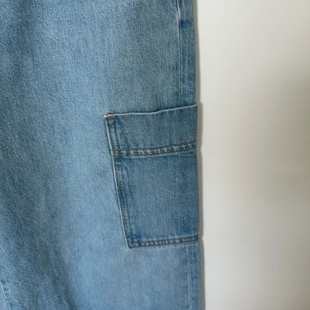 Frame Denim Light Blue Jeans with Silver Button 100%cotton - Picture 6 of 15